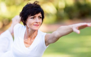 Bí quyết sống khỏe tuổi 50: Đi khám sức khỏe như thế nào?