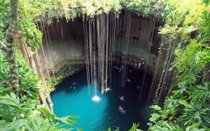 Giải nhiệt mùa Hè với 10 điểm bơi lặn tự nhiên đẹp nhất thế giới