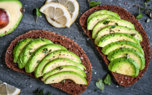 10 thực phẩm siêu tốt cho trẻ mới ăn dặm