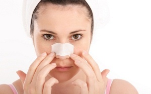 5 cách tạm biệt mụn đầu đen với lòng trắng trứng