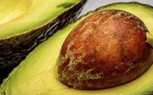 Vỏ hạt trái bơ - thuốc điều trị ung thư và bệnh tim tiềm năng