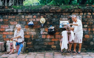 Hà Nội bình dị, thân quen qua ảnh chụp bằng máy film