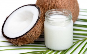 Da bị cháy nắng: Dùng ngay dầu dừa!