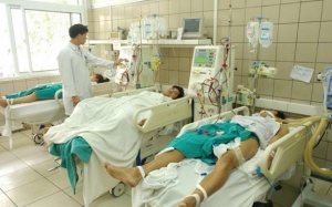 Thêm một người tử vong vì uống cồn sát trùng thay rượu