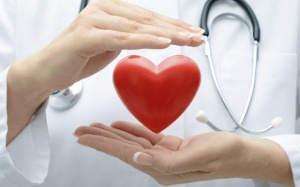 Bị suy tim: Khi nào nên gọi cho bác sỹ, khi nào nên đi viện?