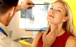 Dấu hiệu nào để nhận biết suy giáp?