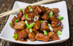 Thịt lợn sốt nước tương vị ngon khó cưỡng