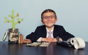 Chỉ dẫn dạy trẻ cách quản lý tiền bạc theo từng độ tuổi