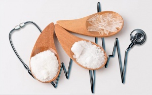 Làm sao giảm muối trong chế độ ăn khi bị suy tim sung huyết?