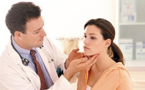 U nang tuyến giáp có cần phẫu thuật không?