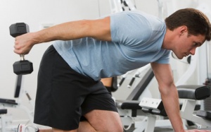 Ham muốn tình dục ở nam giới có thể bị ảnh hưởng bởi chế độ tập luyện