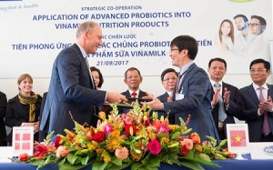 Vinamilk bắt tay hợp tác với 'ông trùm' men vi sinh của Đan Mạch