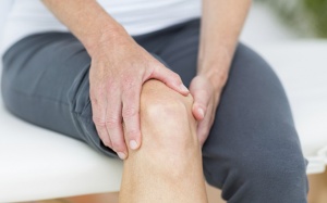 Nên và không nên làm gì khi điều trị viêm khớp đầu gối?