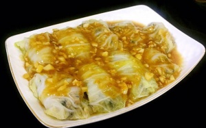 Cải thảo cuốn thịt sốt xì dầu kiểu Trung Hoa