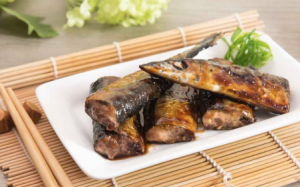 Trời mát, làm ngay món cá thu đao chiên sốt kiểu mới