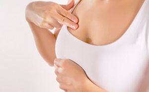 Bị u xơ tuyến vú nguy hiểm đến mức nào?