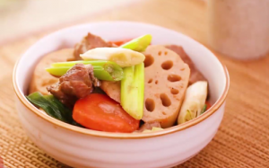 Thịt kho cà rốt củ sen kiểu Nhật đã ăn là nghiền