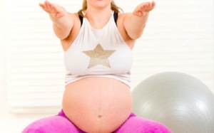 4 lợi ích sức khỏe khi bà bầu tập squat trong thời kỳ mang thai