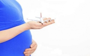 Vì sao phụ nữ mang thai 3 tháng đầu không nên đi du lịch?