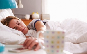 Làm sao để hồi phục sức khỏe sau một đêm mất ngủ?