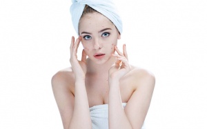 Khám phá 'sinh, lão, bệnh, tử' của mụn trứng cá