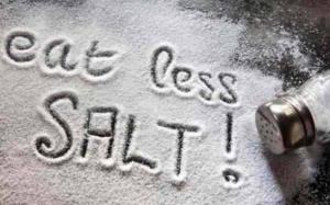 Điều gì xảy ra với bộ não khi bạn ăn quá nhiều muối?