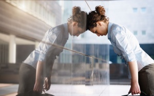 Chứng ngủ rũ nguy hiểm như thế nào?