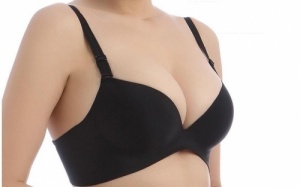 7 bài tập đơn giản giúp bạn có vòng 1 căng tròn và săn chắc