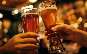 Uống rượu bia dễ mắc 7 bệnh ung thư nguy hiểm