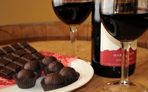 Chocolate và rượu vang đỏ: Ngăn ngừa nếp nhăn và lão hóa da