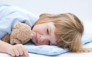 Trẻ bị nhiễm khuẩn đường ruột: Bố mẹ nên làm gì? 