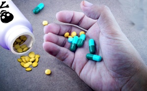 Video: 2 loại thuốc tuyệt đối không nên dùng chung với nhau!