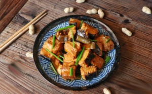 Món cá đuối sốt xì dầu thơm ngon, béo ngậy