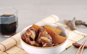 Lạ miệng với sườn kho coca và củ cải bằng nồi cơm điện