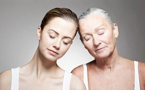 Uống rượu, hút thuốc lá khiến bạn già đi nhanh chóng