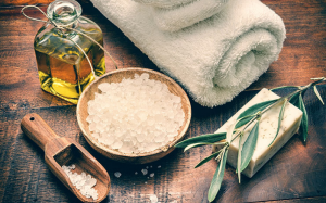 Lợi ích tuyệt vời của muối biển với làn da