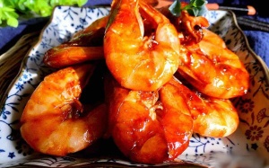 Tôm rim xì dầu đơn giản mà ngon cơm