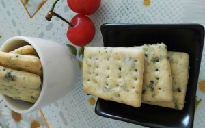 Cách làm bánh quy rong biển tại nhà