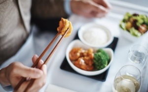 Người Việt đang có những bữa ăn quan trọng thiếu cân bằng?