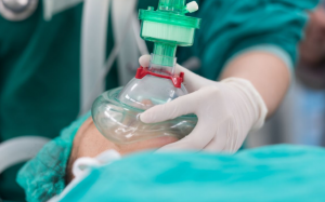 Gây mê có ảnh hưởng đến sự phát triển trí não của trẻ? 