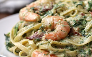 Mì ý sốt kem tôm ngon khó cưỡng