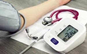 Nên đo huyết áp vào thời điểm nào trong ngày?