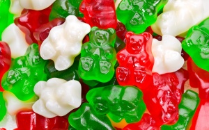 Làm kẹo hình gấu ngộ nghĩnh cho bé yêu 