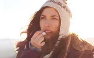 Nên thay đổi thói quen chăm sóc da ngày rét đậm