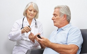 Đàn ông sống một mình dễ bị mắc bệnh đái tháo đường