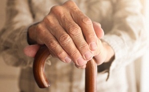 Ngủ chập chờn, không ngon: Dấu hiệu sớm của bệnh Parkinson