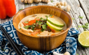 Canh gà nước riềng - món canh ngày lạnh từ đất nước Chùa Vàng