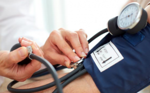 Bị huyết áp thấp: Cách tăng huyết áp nhờ ăn uống