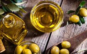 9 công dụng không ngờ của dầu olive