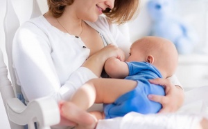 Tại sao đang cho con bú sữa mẹ, bạn vẫn có thể mang thai?